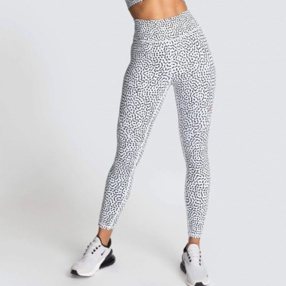 DOYOUEVEN Excel White Speckled High Waist Leggings - Picture 1 of 5